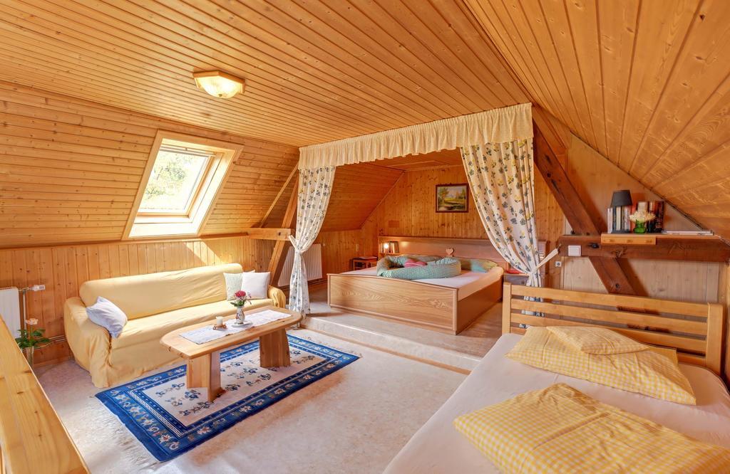 Farm stay Wachahof Edlitz